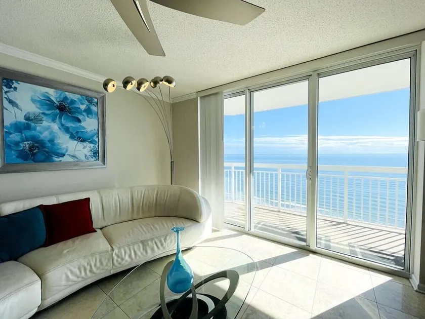 Luxury Large Ocean Front condo with pool North MB - Image 1