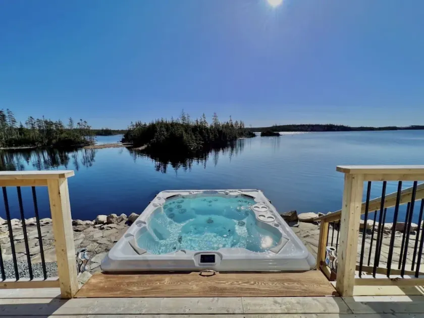 Sable Point Cottage->DISCOUNTED PRICE if less than 6 people (Send Me An Inquiry) - Image 1