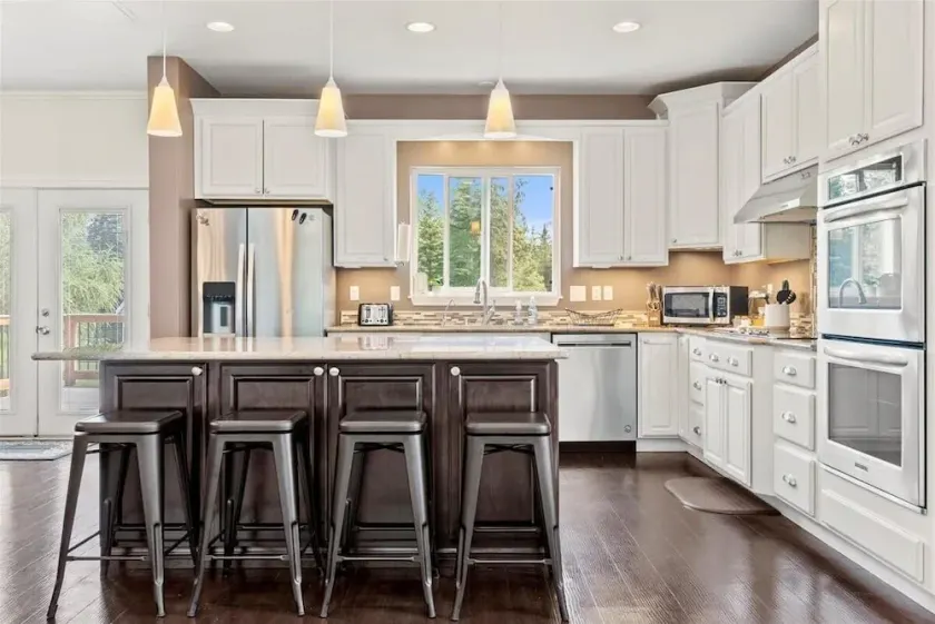 Moose Meadow home - Image 1