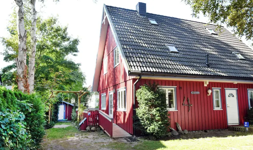 Rustic house for max. 6 pers., very family-friendly, dog allowed, 2 parking spaces. - Image 1
