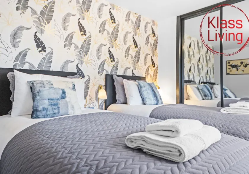 Spacious 2-Bedroom Home with Private Driveway | Ideal for Long Stays - Image 1