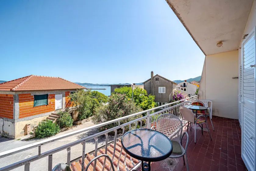 Apartments by the sea Drace, Peljesac - 14019 - Image 1