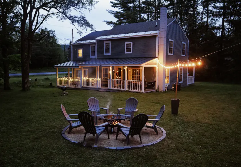 4bdrm Cottage central to year round fun w/fireplace - Image 1