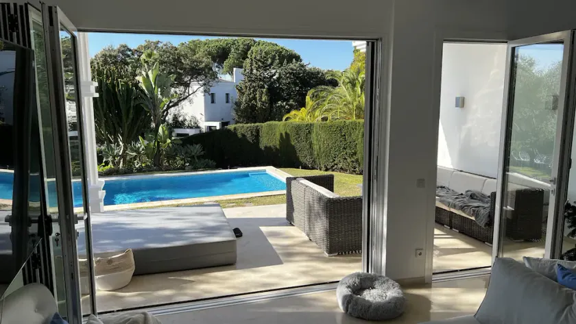 Luxurious sea view villa for 6 people, 1km from the beach - Image 1