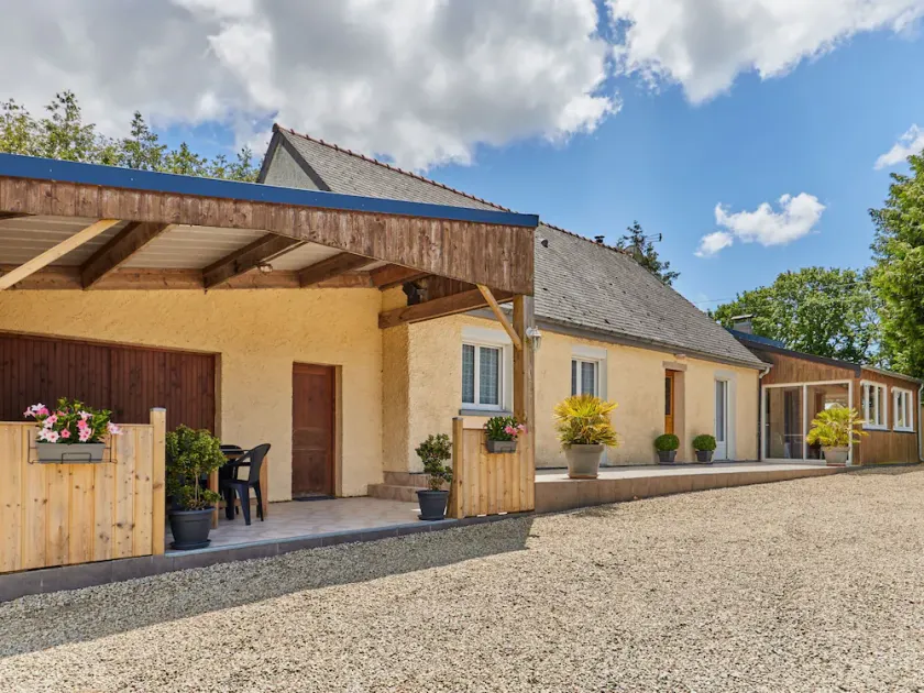 Holiday Home Entre mer et campagne 3 by Interhome - Image 1