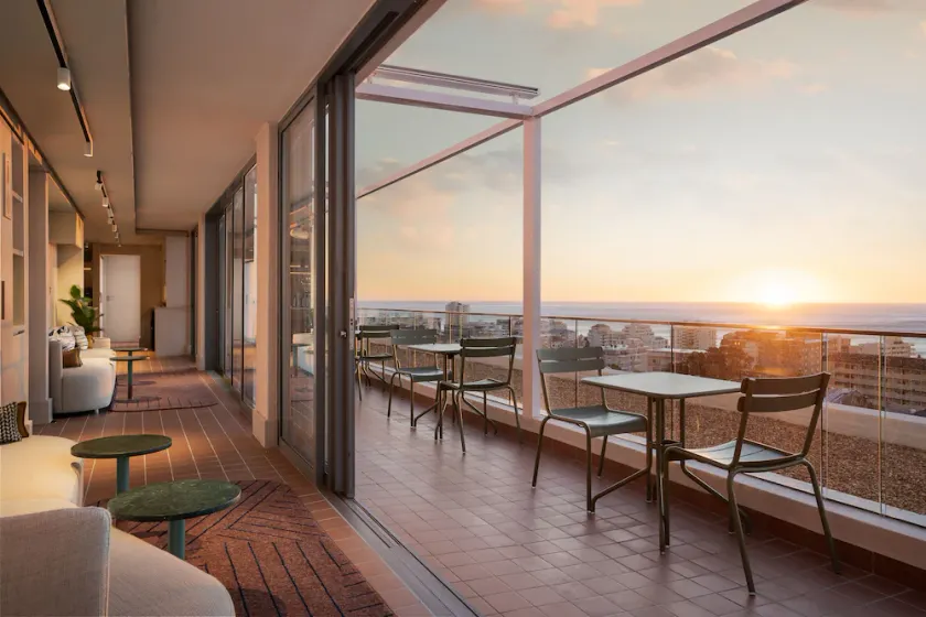Home Suite Hotels Sea Point - Image 1