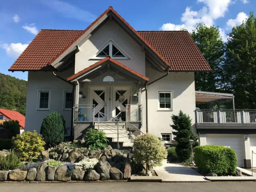 Ferienwohnung gemütlich und modern - Image 1