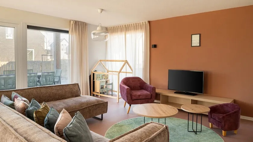 Logement adaptée aux enfants pour 10 personnes dans le Quartier des enfants - Image 1