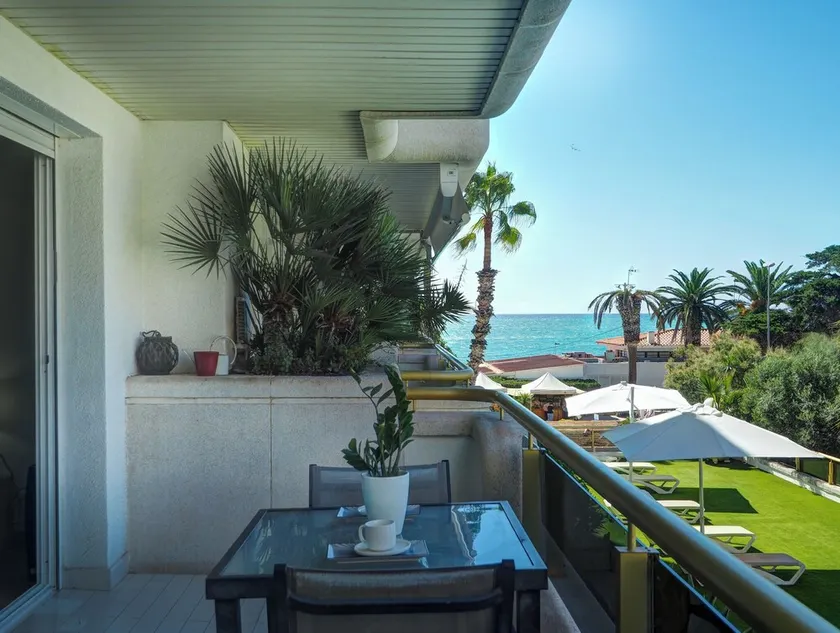 Mediterraneo Seaview by Hello Homes Sitges - Image 1