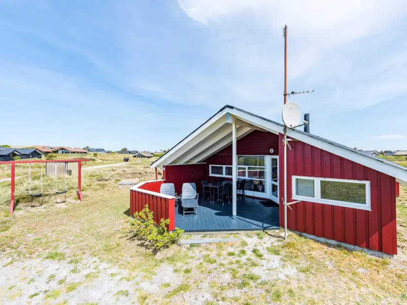 6 person holiday home in Hvide Sande - Image 1