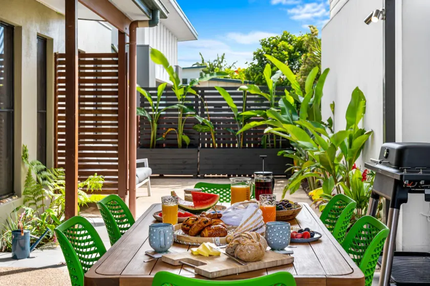 Little Fern House - Image 1