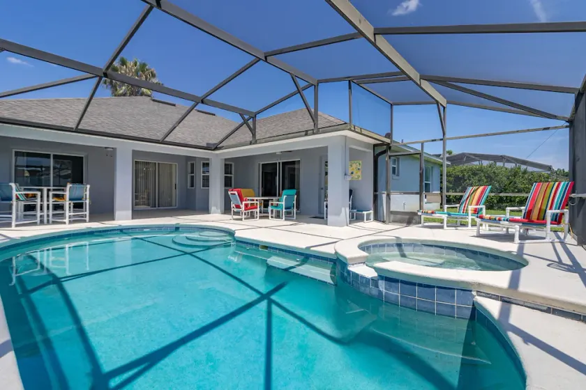 ⭐NEWLY REFURBISHED | 4 Bed Villa | Large Private Pool Deck | Minutes to Disney⭐ - Image 1