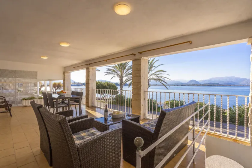 Sea-view apartment in Alcudia with balcony - Image 1