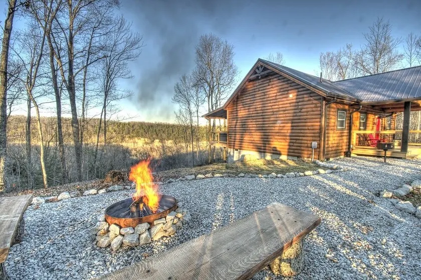 Starway to Heaven Cabin at Red River Gorge  - Hot Tub - Great View - Image 1