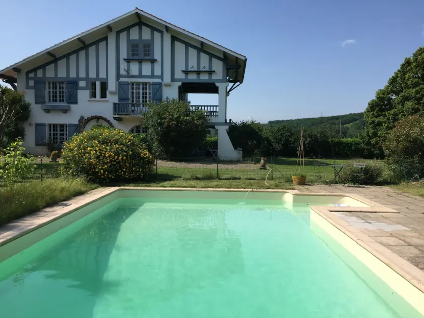 Gite with pool close to the pyrenees & ancient Abbey of Saint Sever de Rustan - Image 1