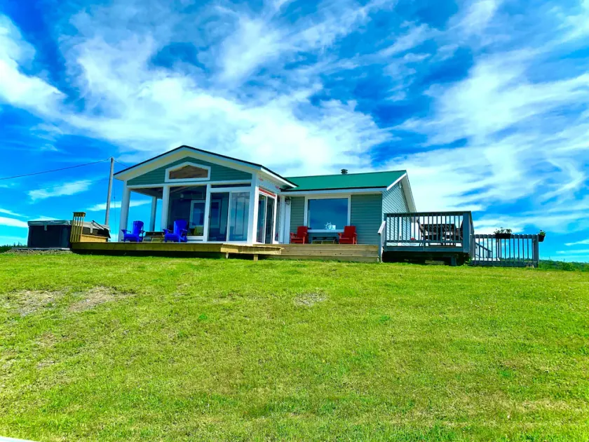 BigSky Sea Shanty: Enjoy Amazing Sunsets and Ocean Views from the Hot Tub ! - Image 1