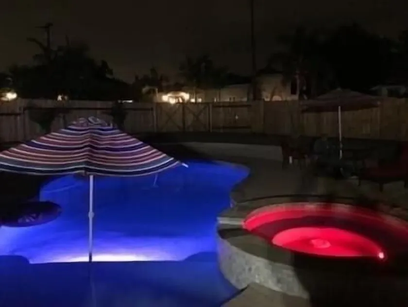 Fantastic Private Oasis!! 3 Bed 2 Bath House Close to All Pool  RV, boat parking - Image 1