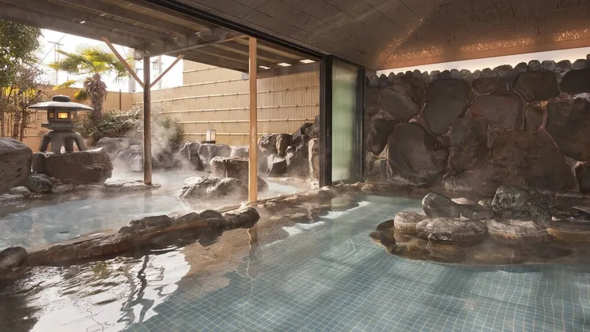 Hotel Fuji - Image 1