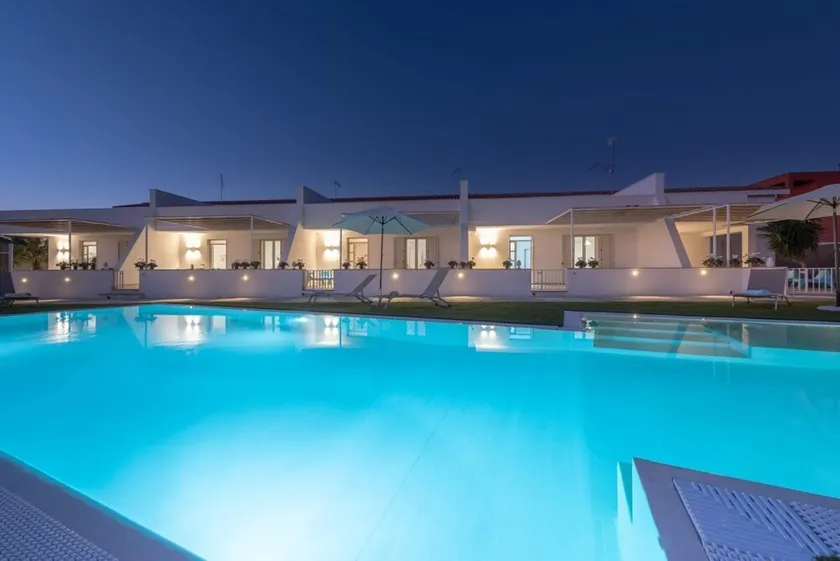 ISULATRAVEL - Blu Mediterraneo House - Image 1