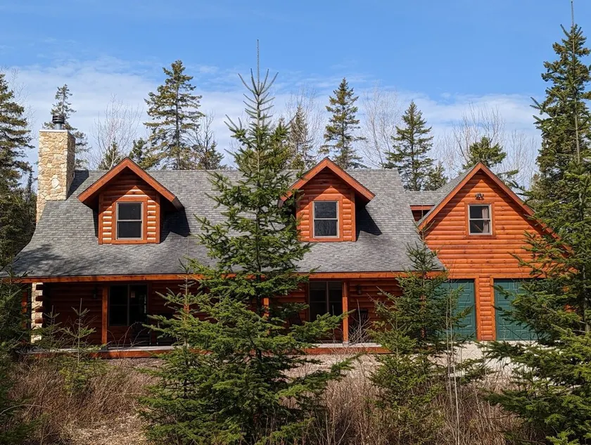Beautiful Log Home on 5 acres private beach-steps down the road! - Image 1