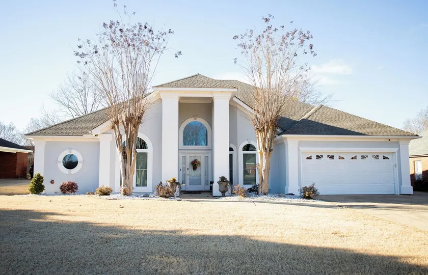 Southern Luxury: Eastchase District 4bd / 3bth - Image 1