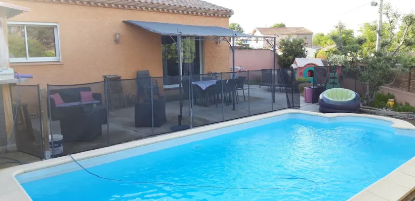 Pleasant villa with private pool, 15 minutes from the beach. - Image 1