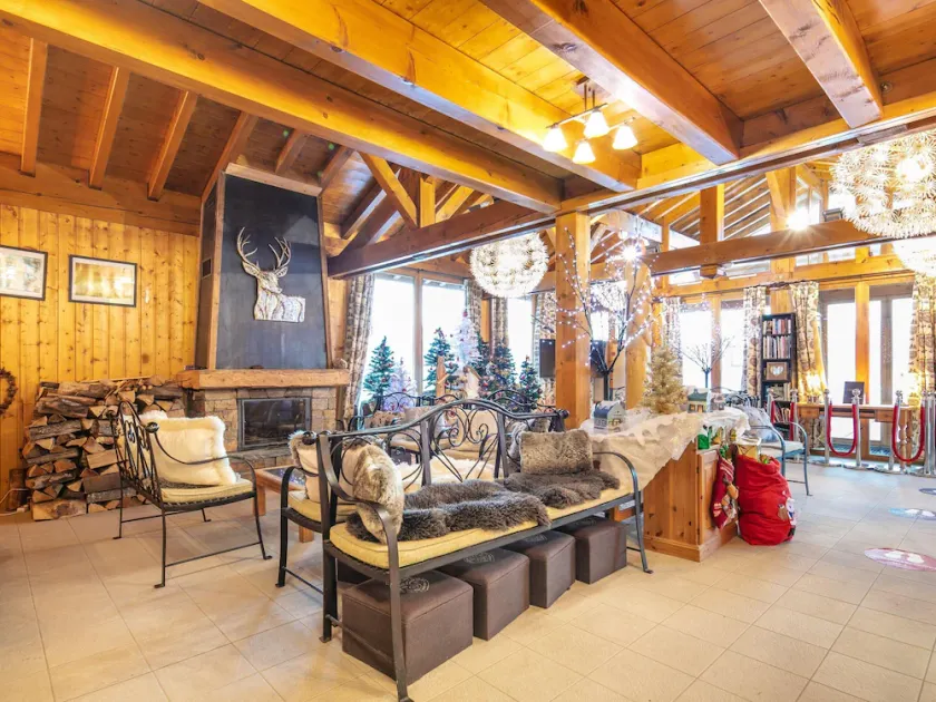 Group Mountain Stay for Six in Doucy - Image 1