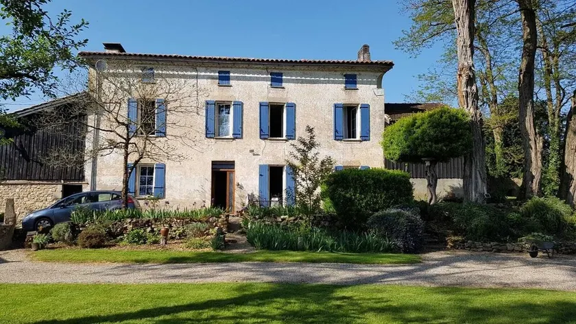 Beautiful stone French Farm house - Image 1