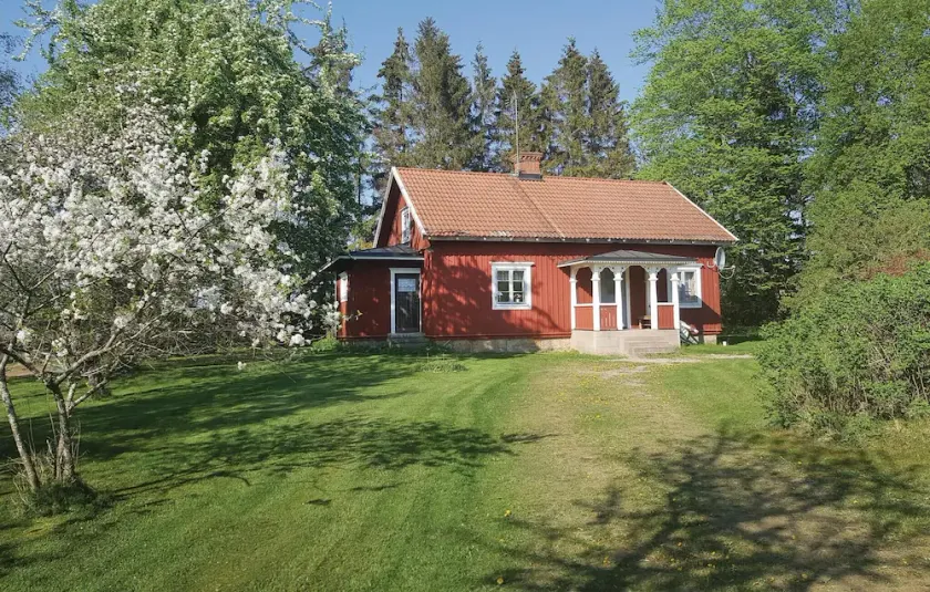 Superbe maison à Falköping avec cuisine - Image 1