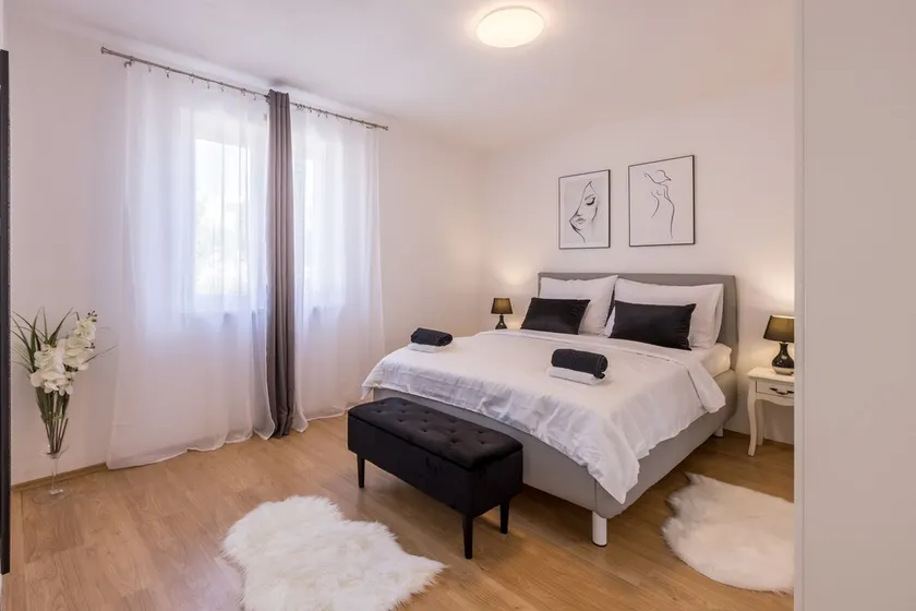 Click Here - Get Promo Price By Inquiry - Apartments Nenna With 3 Bedrooms - Image 1