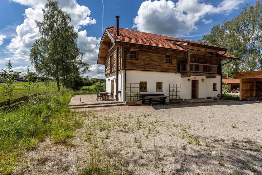 Chalet 'Franking' with Wi-Fi, Balcony & Terrace - Image 1