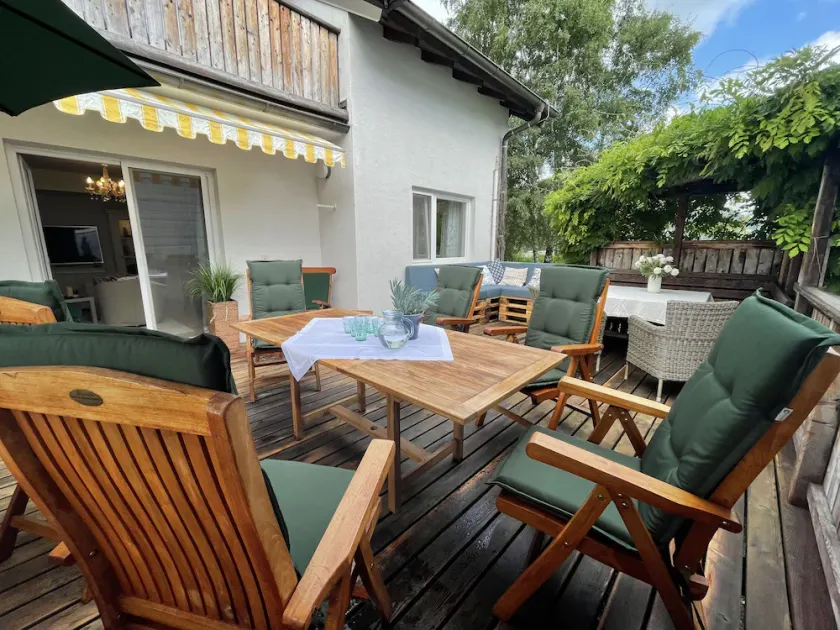 Ferienhaus  \"Schneebergdomizil\" in Puchberg,  Hochgebirge & Wien - Image 1