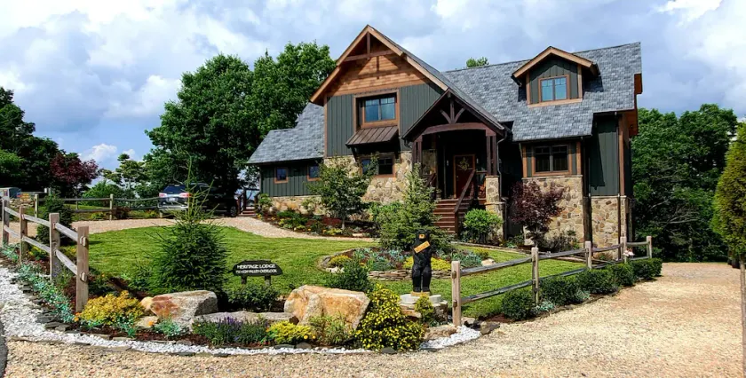 Heritage Lodge at Eagles Nest - Image 1