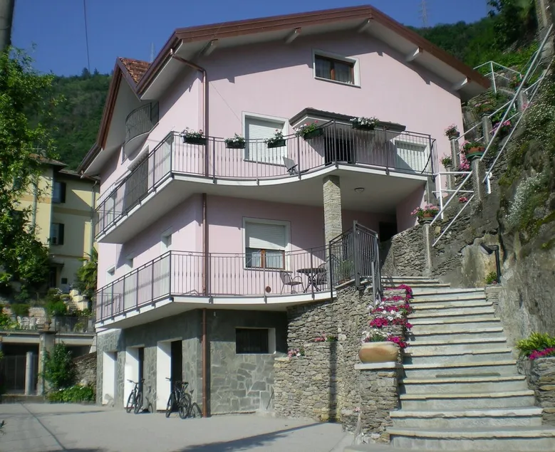 Nora Holiday House - Lac de Côme - Vélos et motards - Image 1