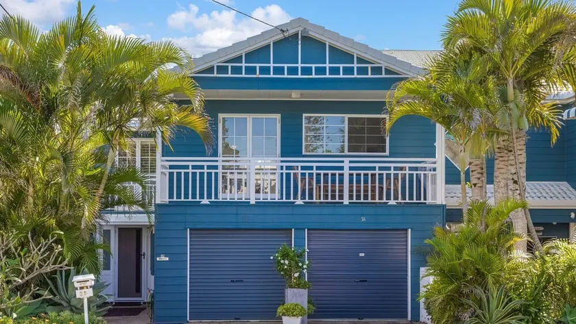 Tugun Beach House - Pet Friendly & Perfect for Families! - Image 1