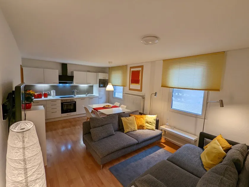 Holiday Apartment 'Rheinblick Wohnung 2' with Shared Terrace, Shared Garden and Wi-Fi - Image 1