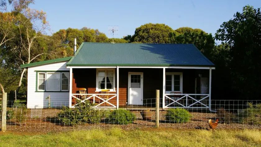 Swallows Cottage, Margaret River - Image 1