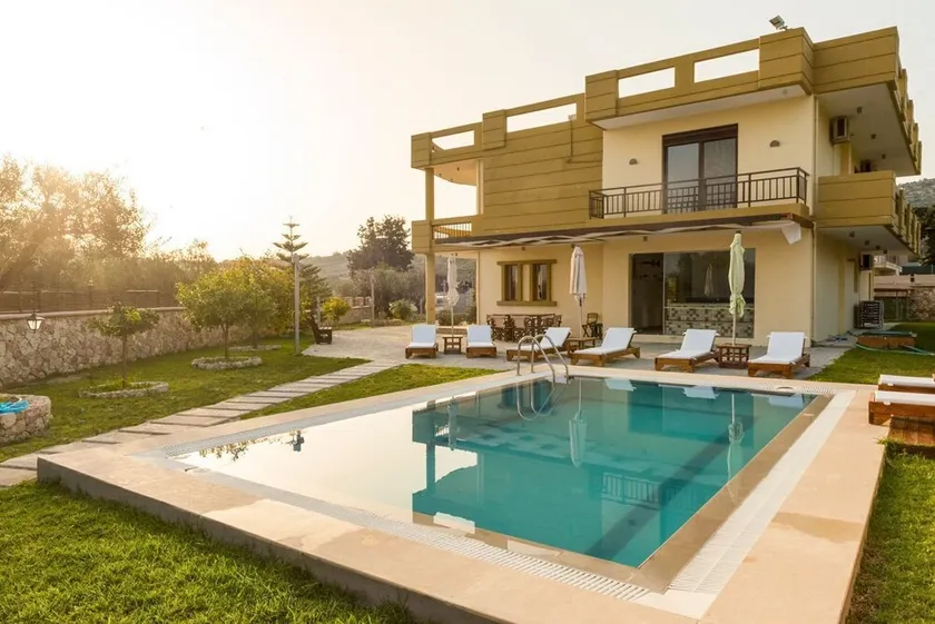 Villa Chorio - Four Bedroom Villa, Sleeps 8 - Image 1