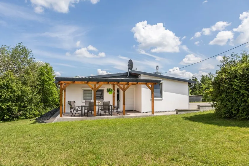 Casa vacanze Bornwiese con 83 m², terrazza coperta e giardino privato (2400 m²), riscaldamento a infrarossi - Image 1