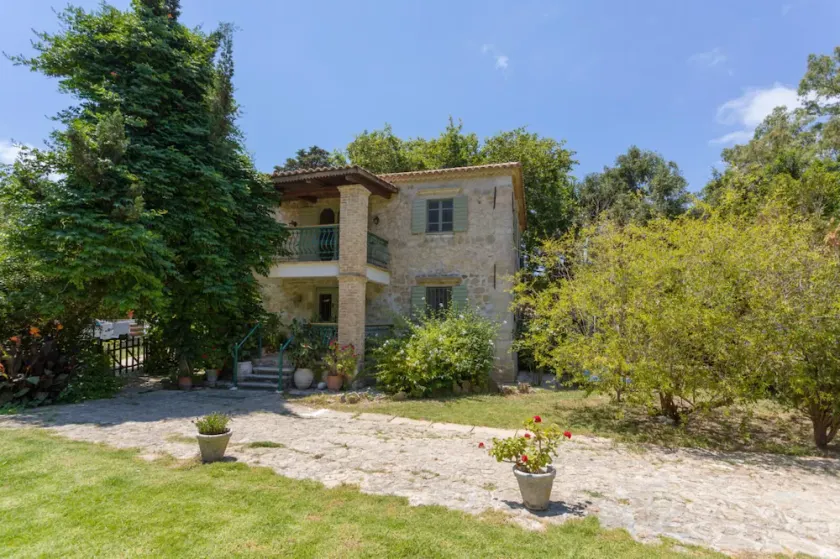 Jianni's Villa - Stone Villa in the Greenery!! - Image 1