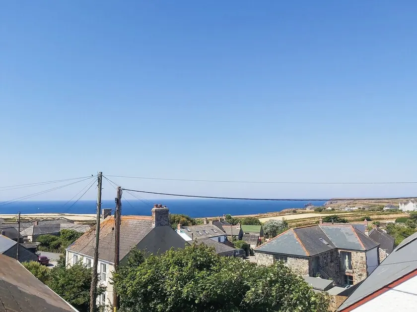 3 bedroom accommodation in The Lizard Village, near Helston - Image 1