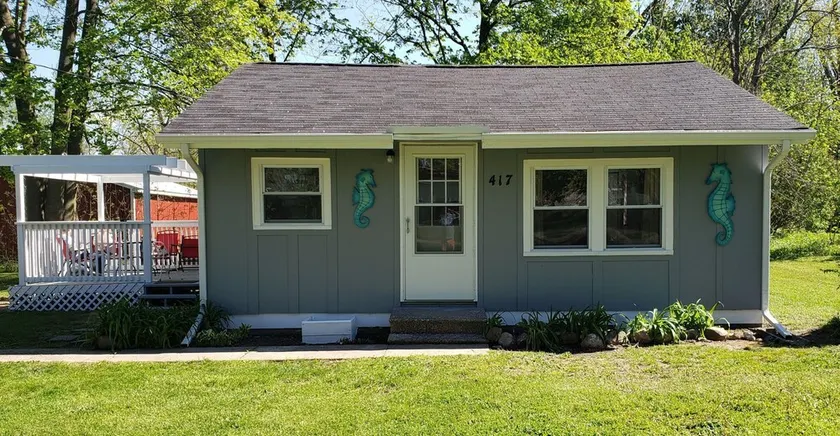 The Seahorse Cottage - Image 1