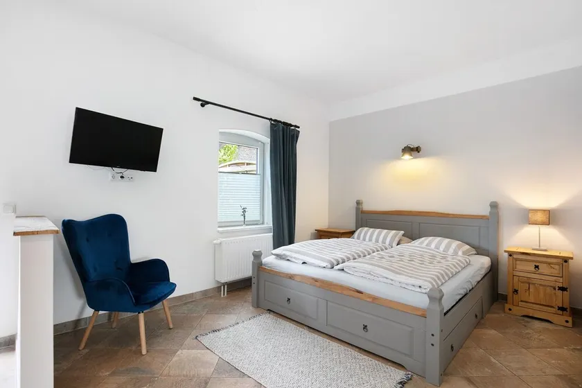 Holiday Apartment '4 - Weide' with Shared Terrace and Wi-Fi - Image 1