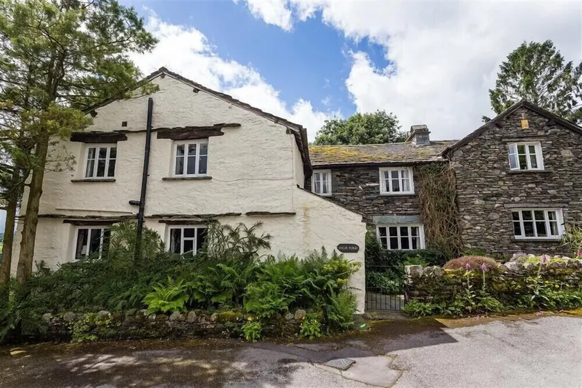 HIGH FOLD, romantic, with a garden in Ambleside - Image 1