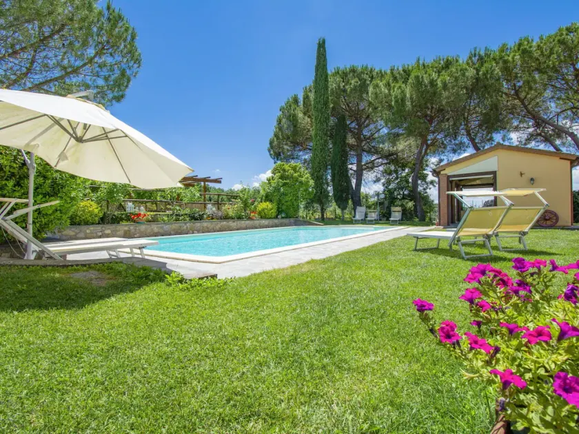 Bellissimo appartamento per 4 persone con WIFI, piscina, TV, terrazza e animali ammessi - Image 1
