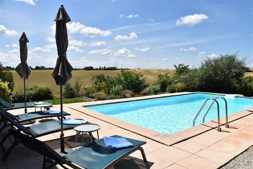 Luksus sommerhus med 3 soveværelser med privat pool - Image 1