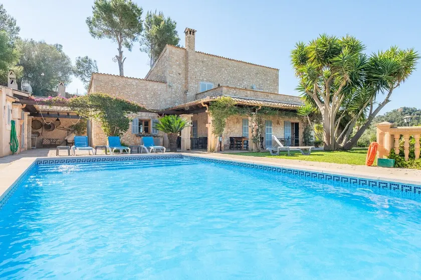 Casa Julia by Mallorca House Rent - Image 1