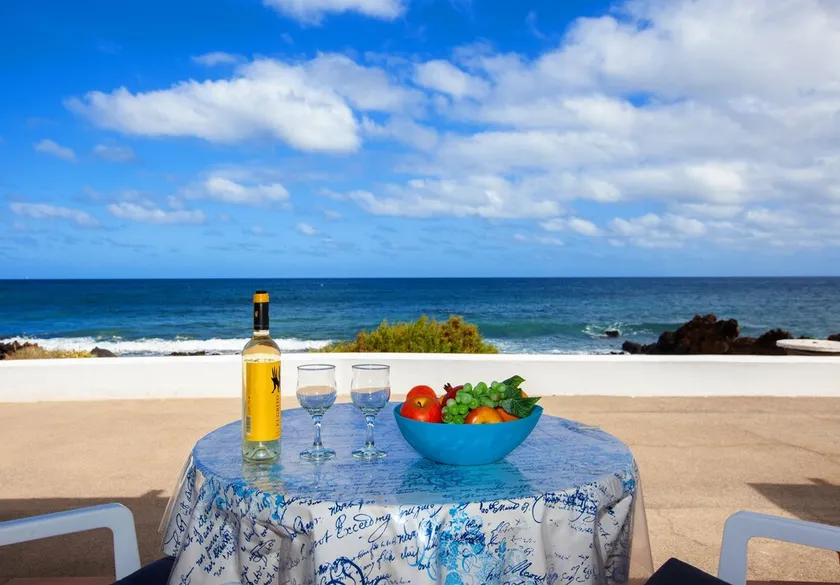 Oceanfront  Bungalow in peaceful surroundings - Image 1