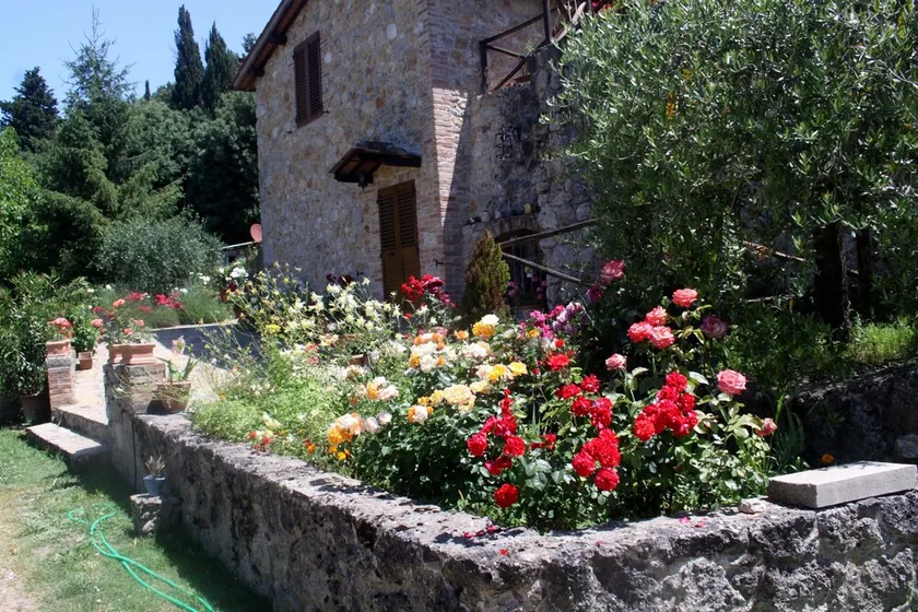 Beautiful stone house with garden and private pool. - Image 1