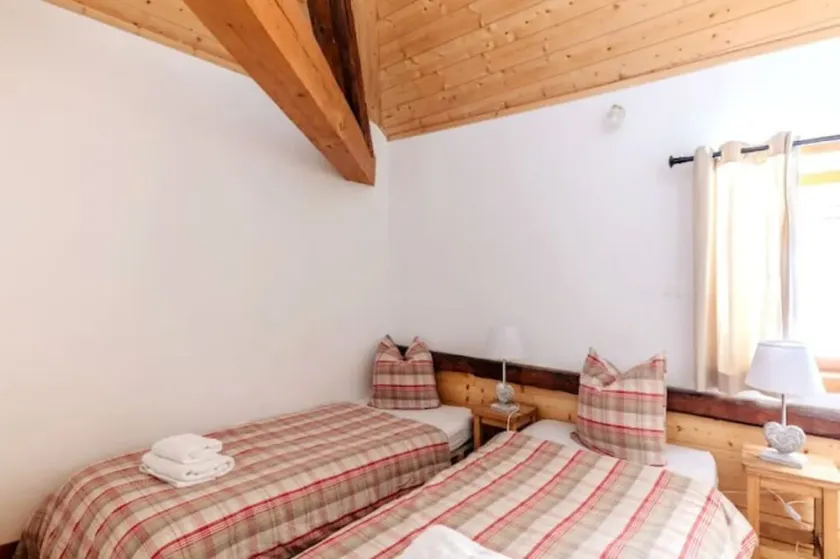 Sleeps 35 across three gites with shared garden and pool in summer - Image 1